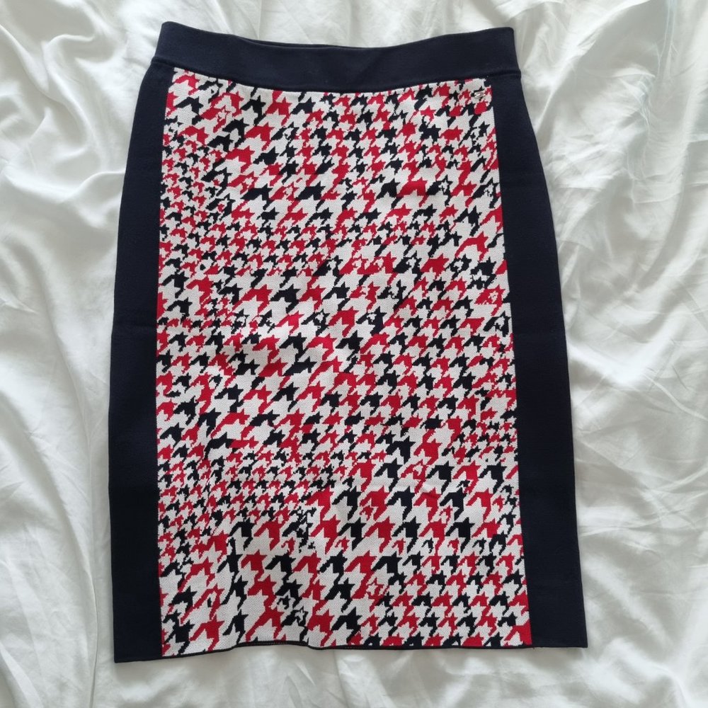 Tommy Hilfiger Pencil Knee Length Skirt in Tri Colour Houndstooth Design Medium - Picture 4 of 7